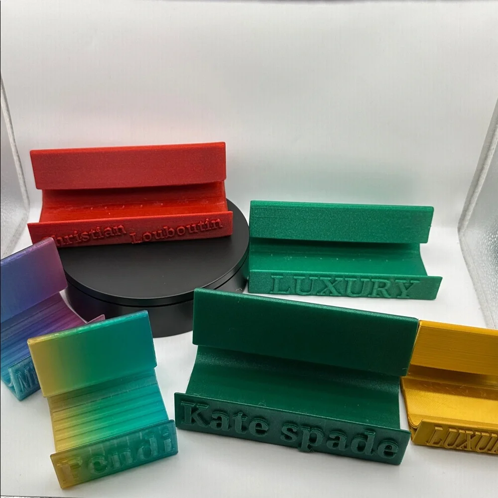 NEW Wallet display stands long or short. (Wallet not included) - Picture 1 of 9